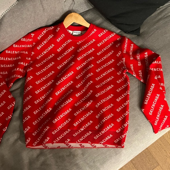 Balenciaga sweater - Picture 1 of 5